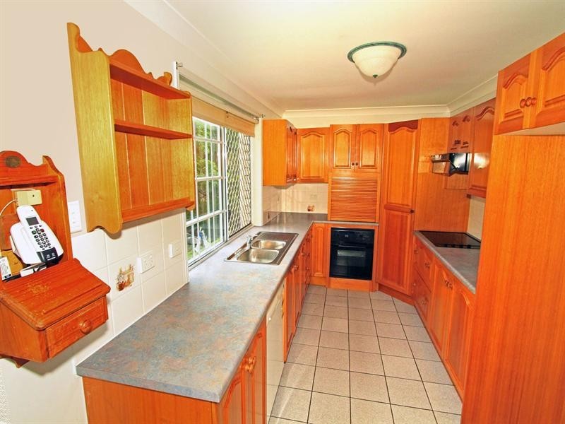 77 Spencer Street, The Range QLD 4700