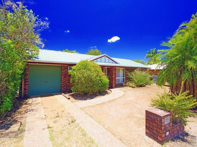 18 Deakin Close, Gracemere QLD 4702