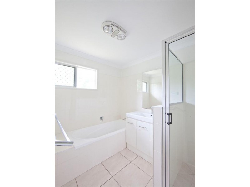 4 Heilbronn Street, West Rockhampton QLD 4700