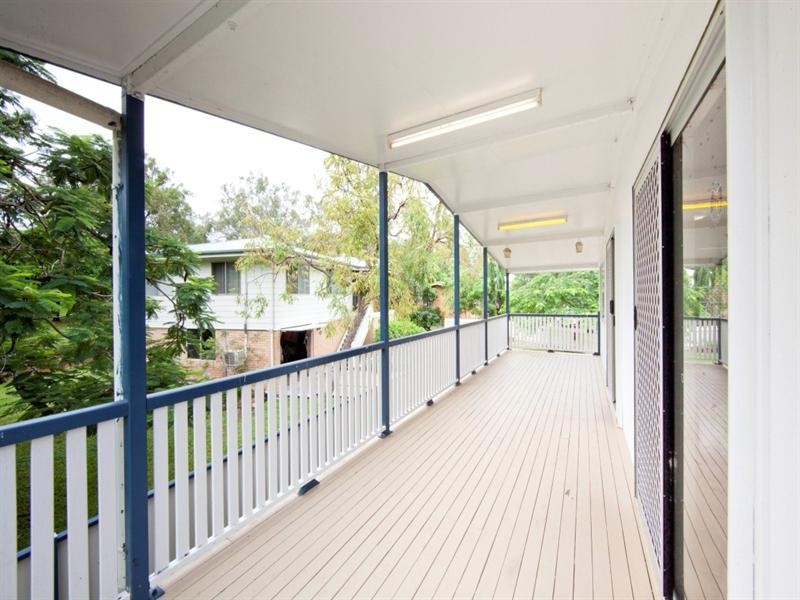 4 Heilbronn Street, West Rockhampton QLD 4700