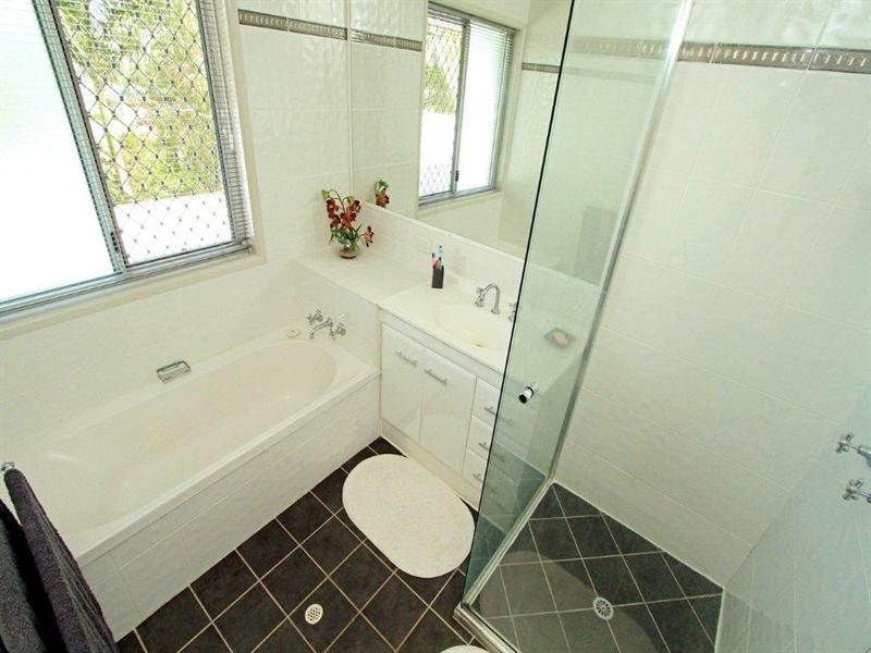 64 Davison Street, Gracemere QLD 4702