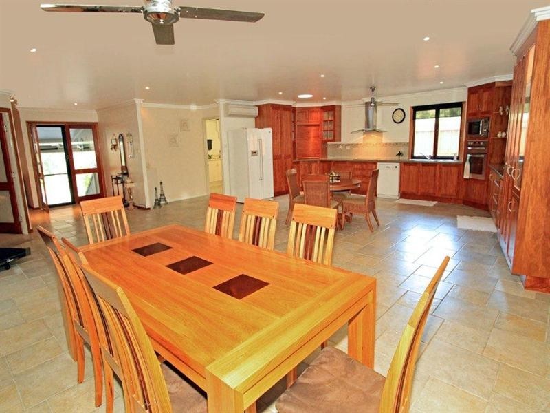 17 Cascade Close, Frenchville QLD 4701