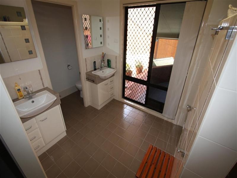 17 Cascade Close, Frenchville QLD 4701