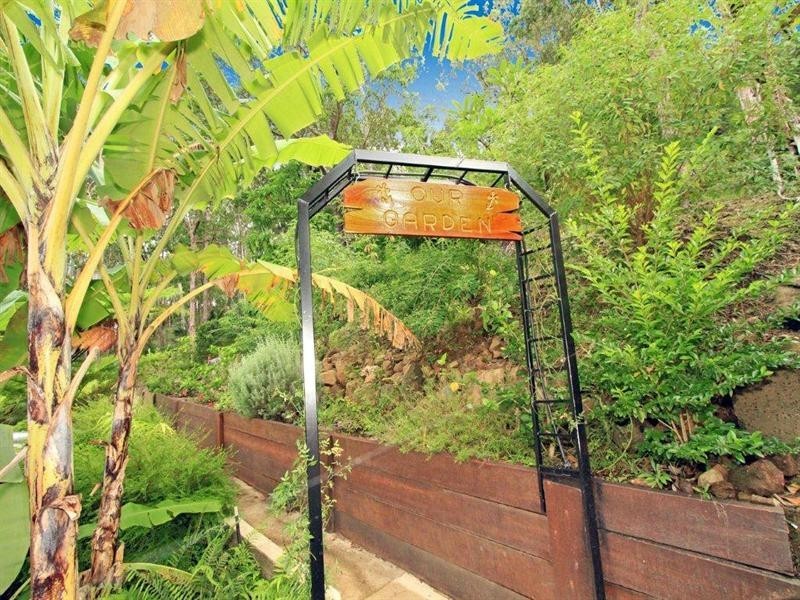 17 Cascade Close, Frenchville QLD 4701