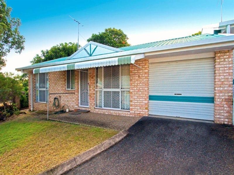 1/100 Victoria Place, Berserker QLD 4701