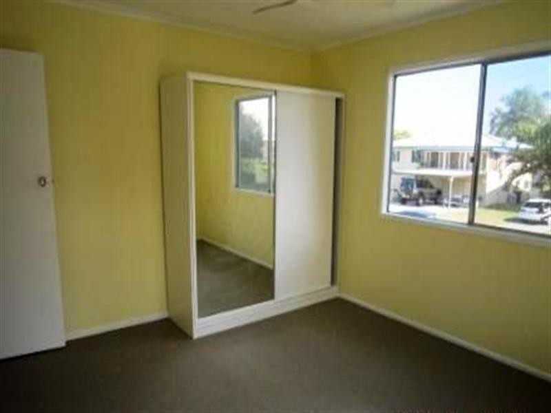 26 Churchill Street, Park Avenue QLD 4701