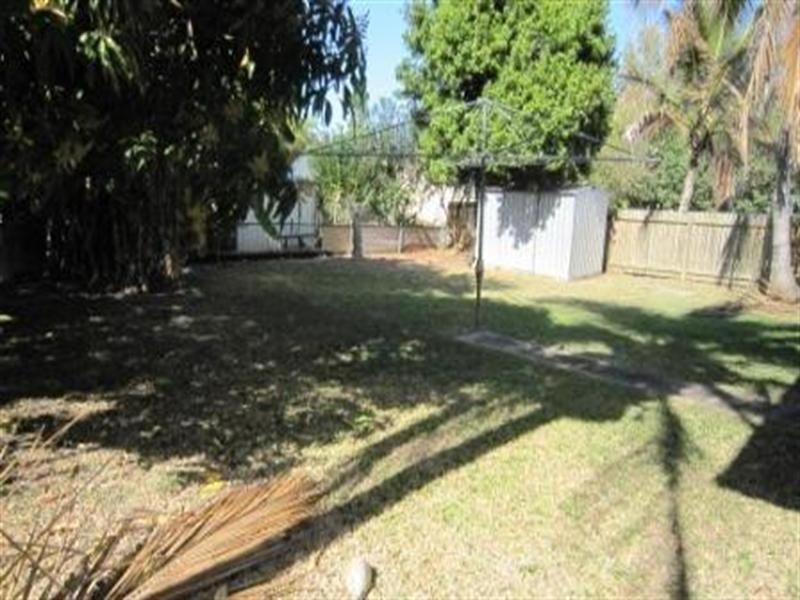 26 Churchill Street, Park Avenue QLD 4701