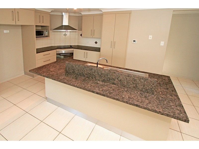 40 Lillypilly Avenue, Gracemere QLD 4702