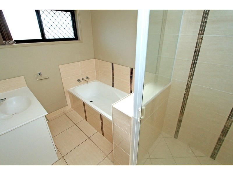 40 Lillypilly Avenue, Gracemere QLD 4702