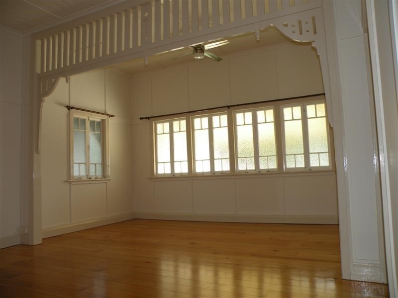 75 Armstrong Street, Berserker QLD 4701