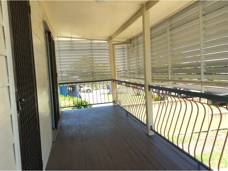 242 Richardson Road, Park Avenue QLD 4701