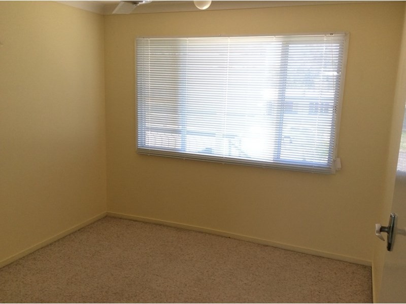 242 Richardson Road, Park Avenue QLD 4701