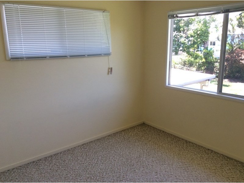 242 Richardson Road, Park Avenue QLD 4701