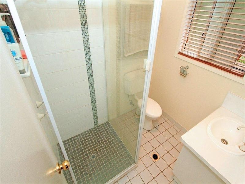 70 Fons Drive, Glendale QLD 4711