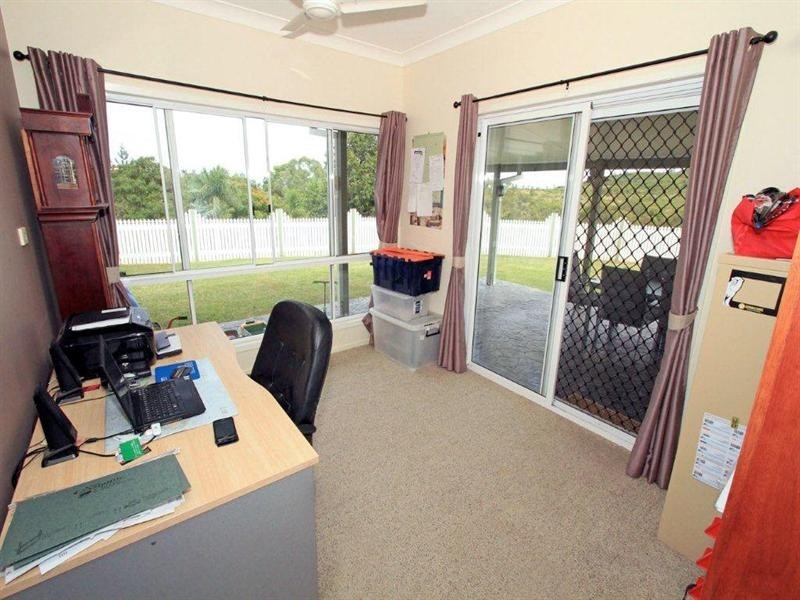 70 Fons Drive, Glendale QLD 4711