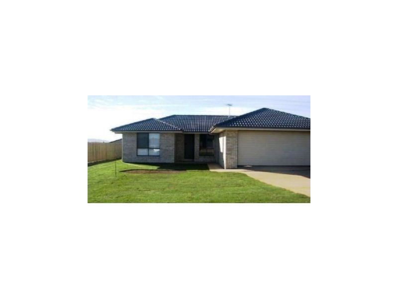 11 Mamalis Street, Gracemere QLD 4702