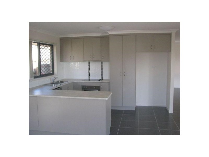 11 Mamalis Street, Gracemere QLD 4702