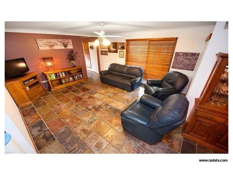 11 Kavanagh Crescent, Koongal QLD 4701