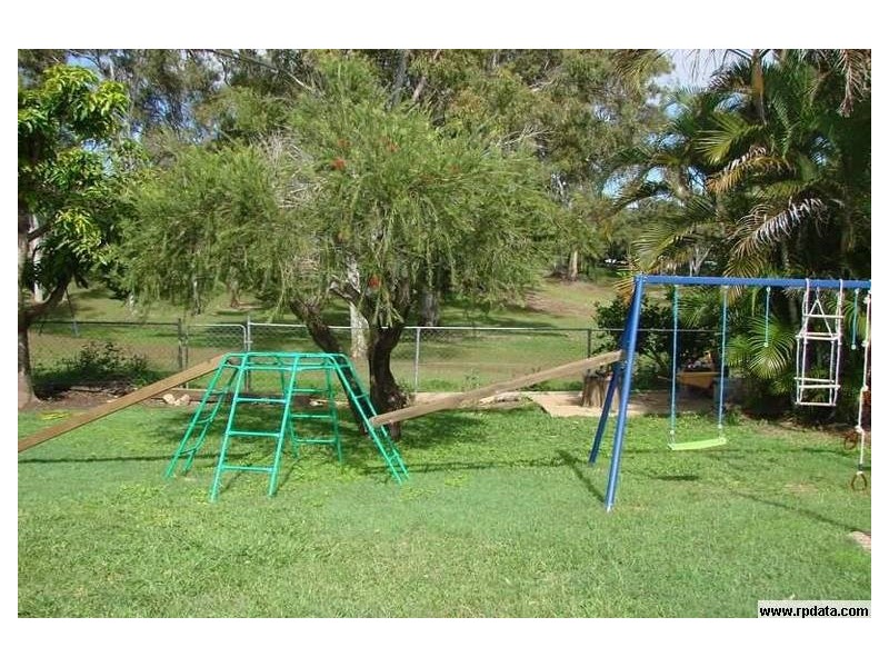 11 Kavanagh Crescent, Koongal QLD 4701
