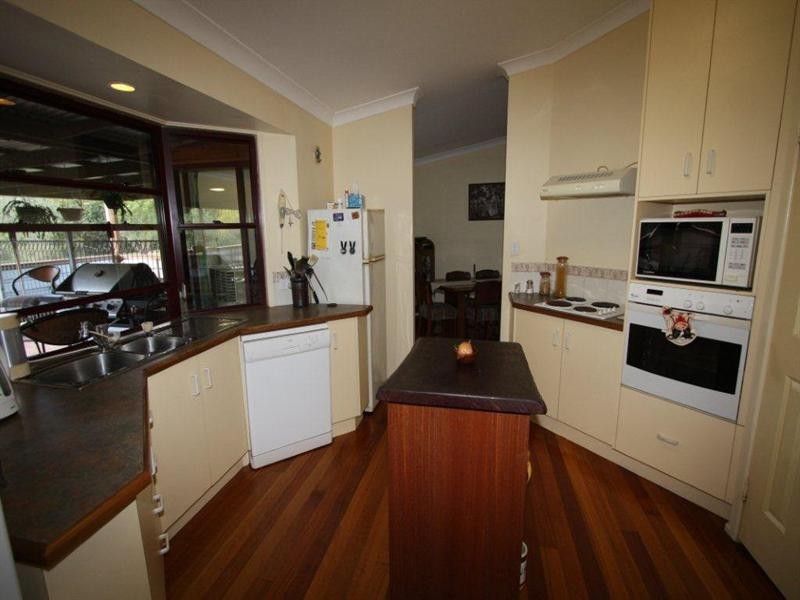 53 Spring Creek Close, The Caves QLD 4702
