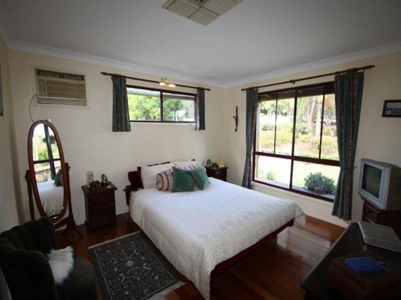 53 Spring Creek Close, The Caves QLD 4702