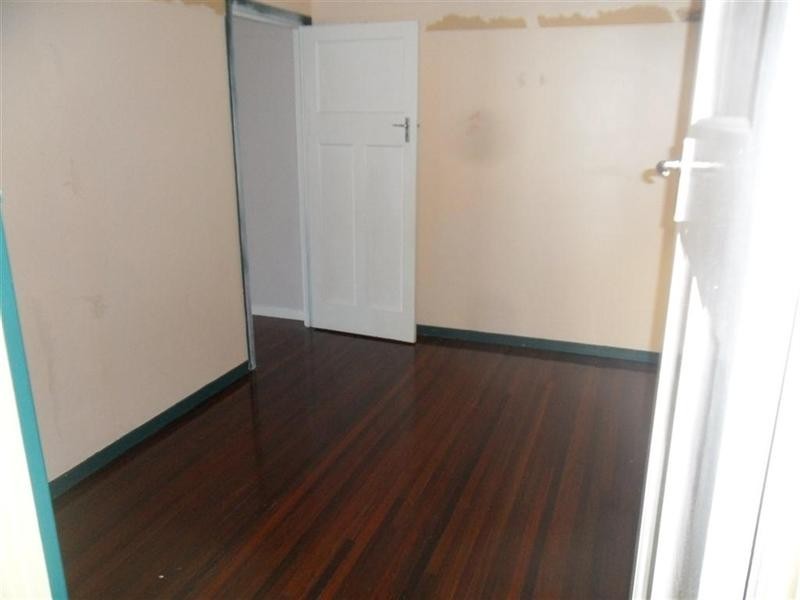 18 Verney Street, West Rockhampton QLD 4700