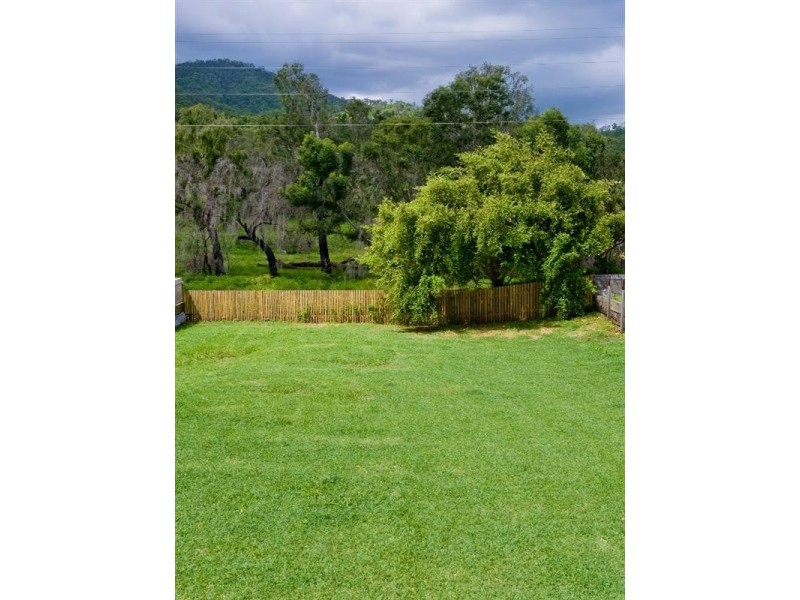 18 Mackay Street, Lakes Creek QLD 4701