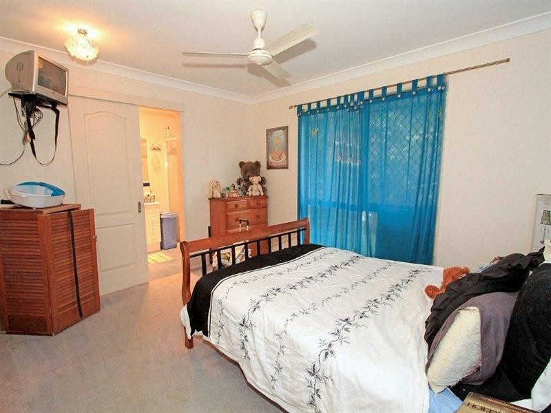 5 Magnolia Court, Frenchville QLD 4701