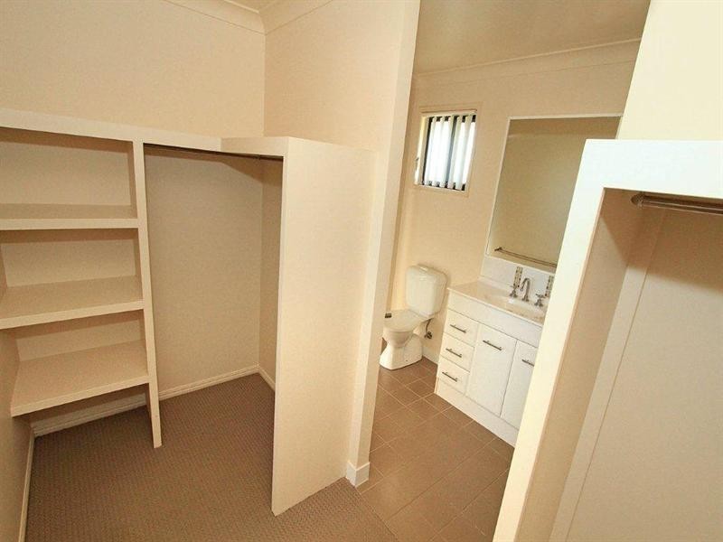 6 Annie Close, Gracemere QLD 4702