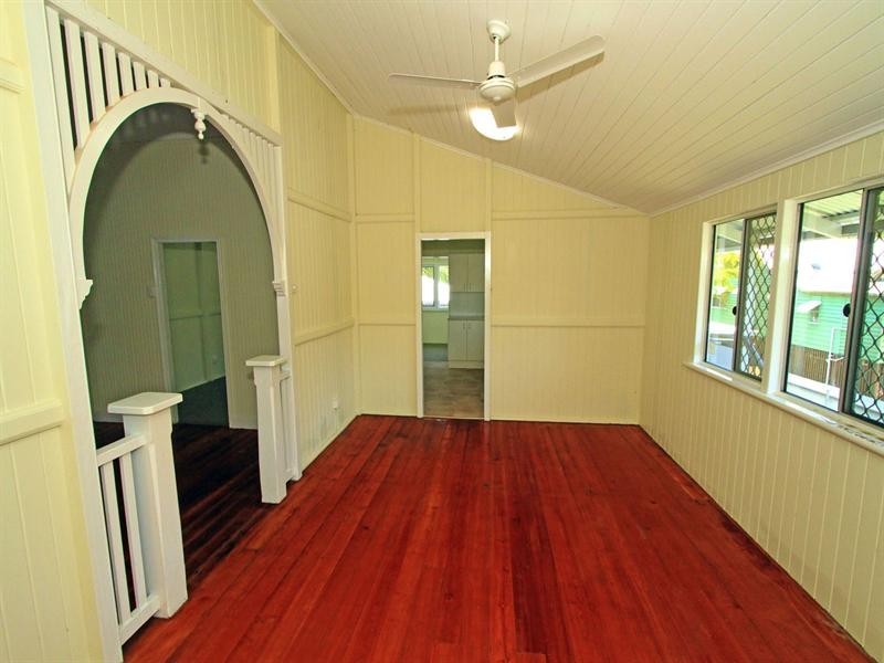 221 Peter Street, Berserker QLD 4701