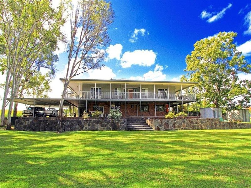 2 Sturt Street, Parkhurst QLD 4702