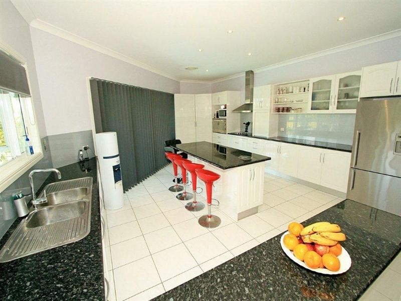 2 Sturt Street, Parkhurst QLD 4702