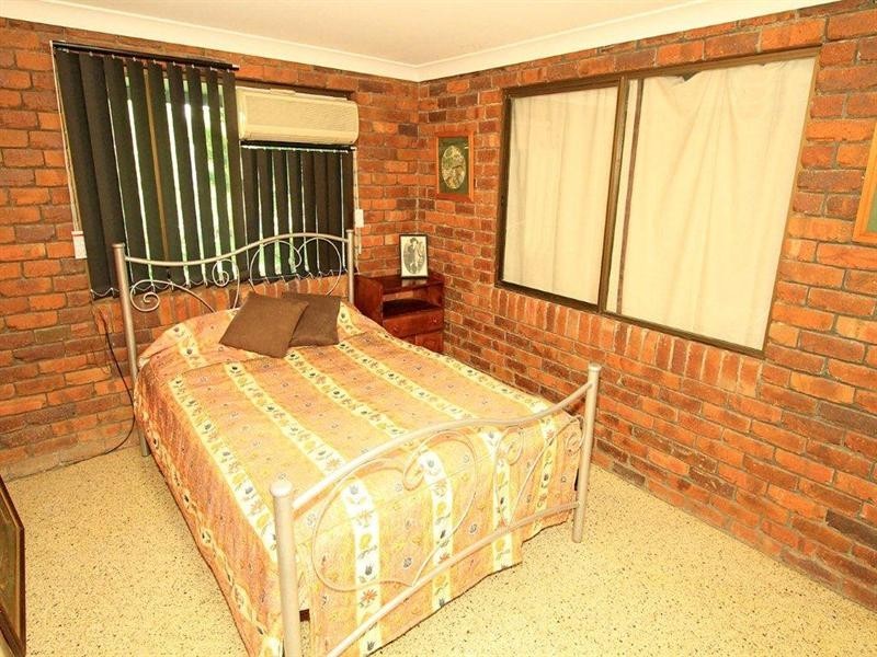 2 Sturt Street, Parkhurst QLD 4702