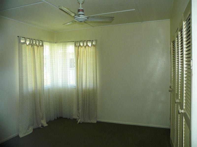 60 Alexandra Street, Park Avenue QLD 4701