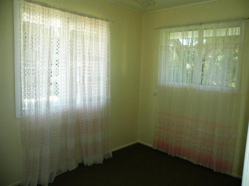 60 Alexandra Street, Park Avenue QLD 4701