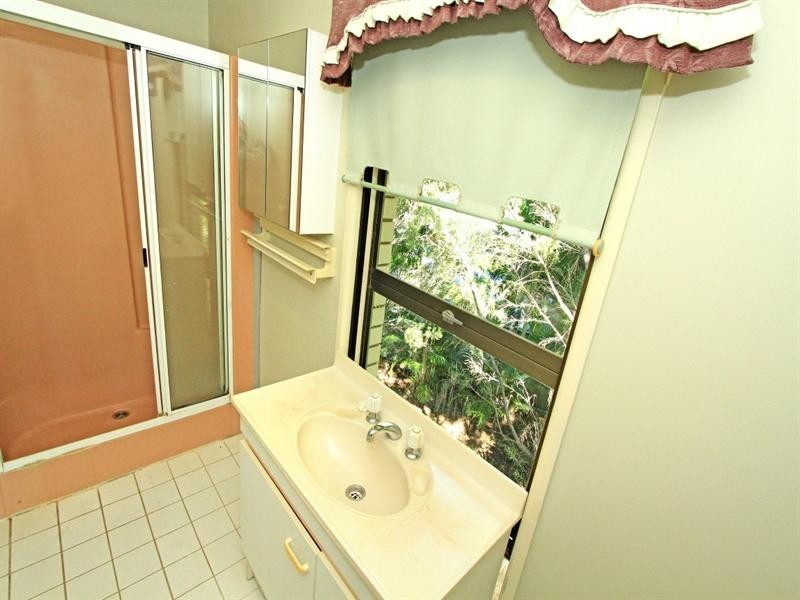 52-54 Stenlake Avenue, Kawana QLD 4701