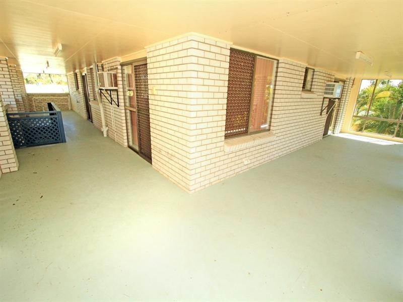 52-54 Stenlake Avenue, Kawana QLD 4701