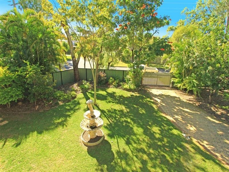 52-54 Stenlake Avenue, Kawana QLD 4701