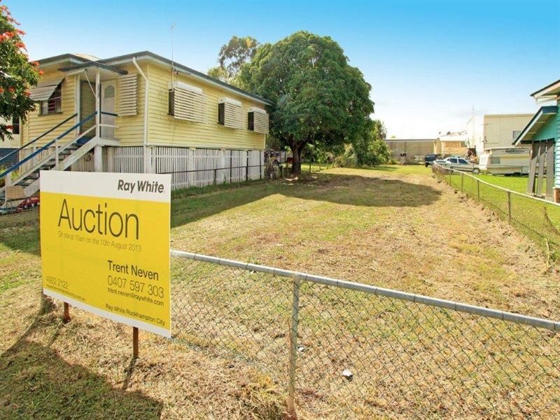 369 Bolsover Street, Depot Hill QLD 4700