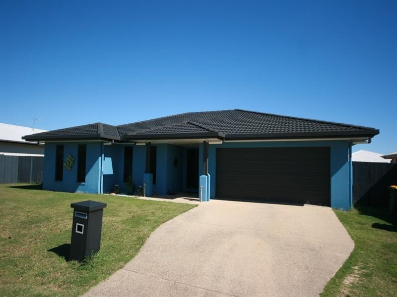 29 Pacific Avenue, Sarina QLD 4737