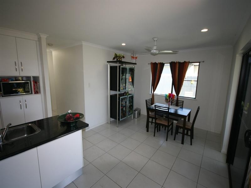 29 Pacific Avenue, Sarina QLD 4737