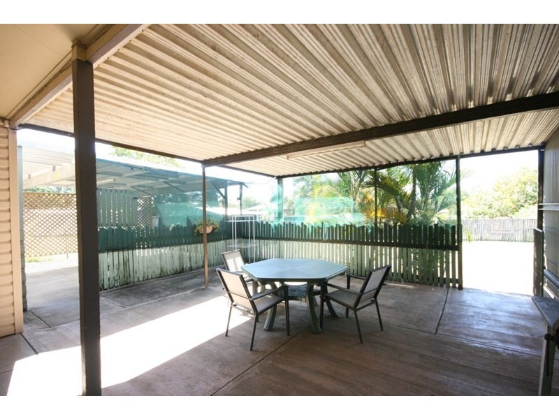 10 Langdon Street, Sarina QLD 4737