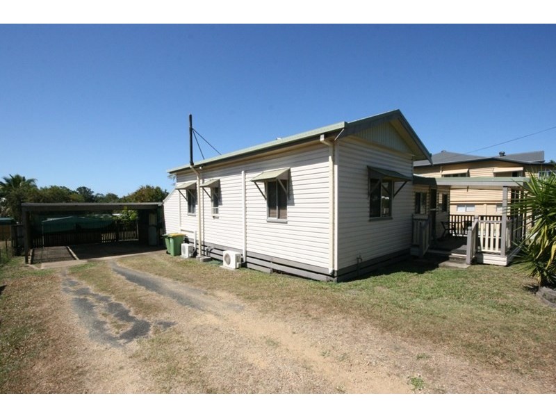 10 Langdon Street, Sarina QLD 4737