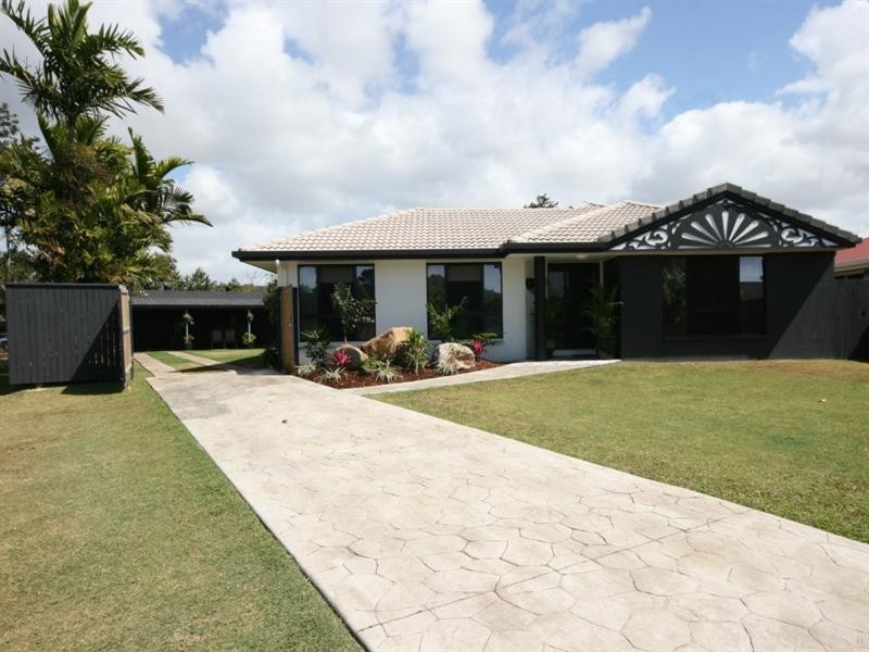 20 Lando Avenue, Sarina QLD 4737