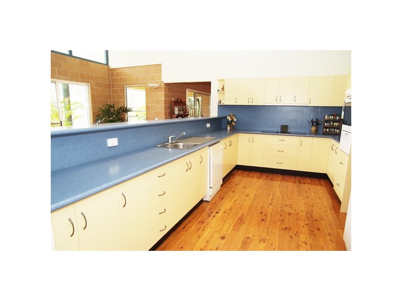 95 Newbery Road, Sarina QLD 4737