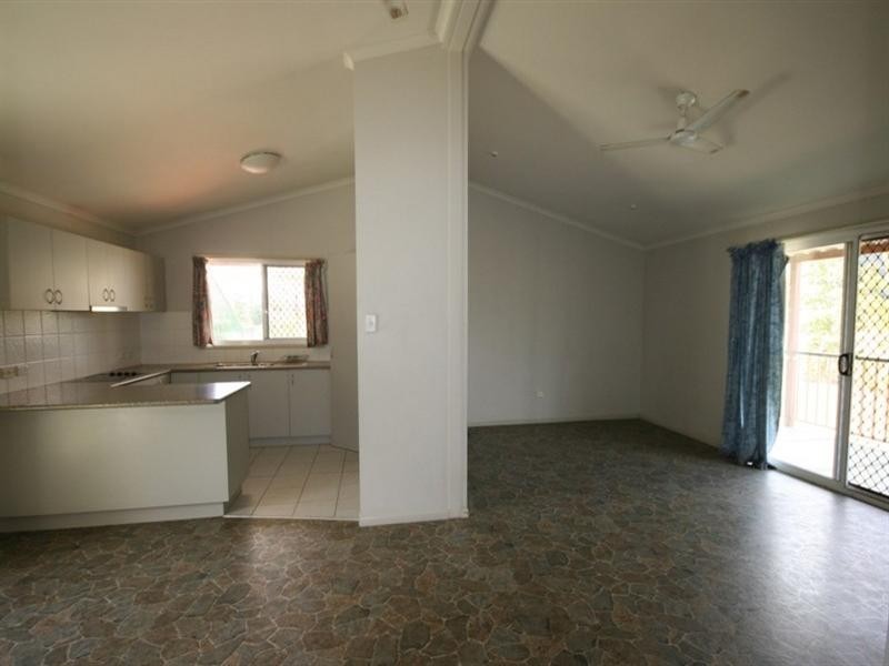 10 Middle Creek Road, Sarina QLD 4737