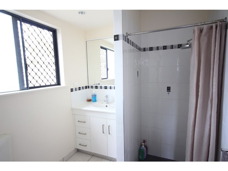 35 Deguara, Armstrong Beach QLD 4737