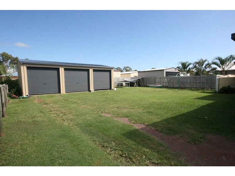 35 Deguara, Armstrong Beach QLD 4737