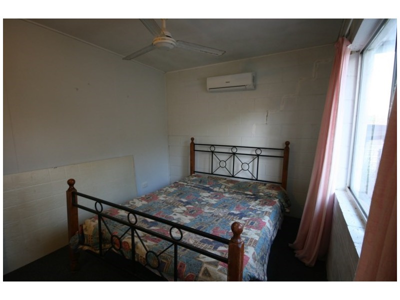 10 Goonyella Avenue, Sarina QLD 4737