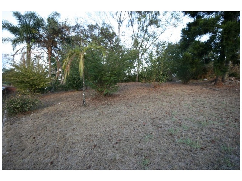 10 Goonyella Avenue, Sarina QLD 4737